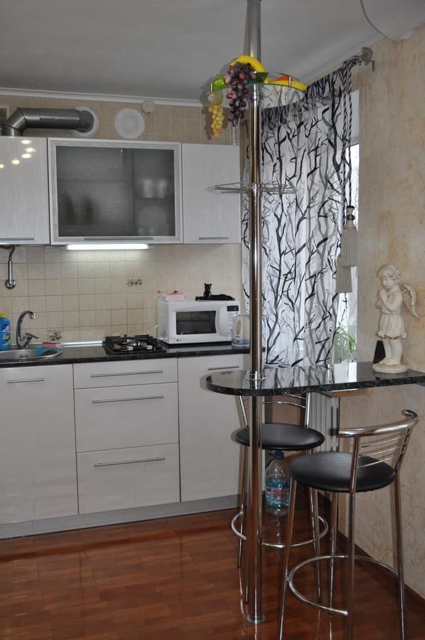 Апартаменты Apartment on Oleksandra Polia Avenue 110 Днепр-8